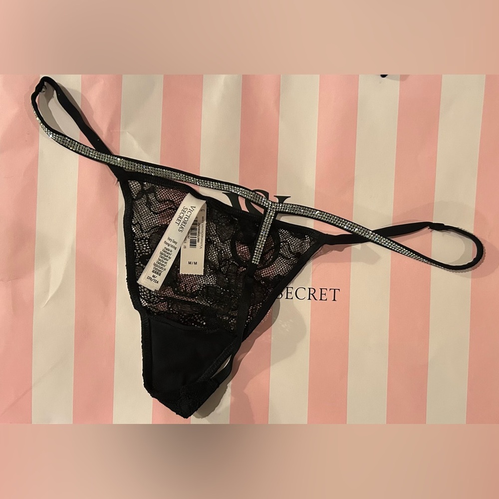 Victorias Secret Very Sexy High Leg T-Back Black Lace Rhinestone Thong M NWT